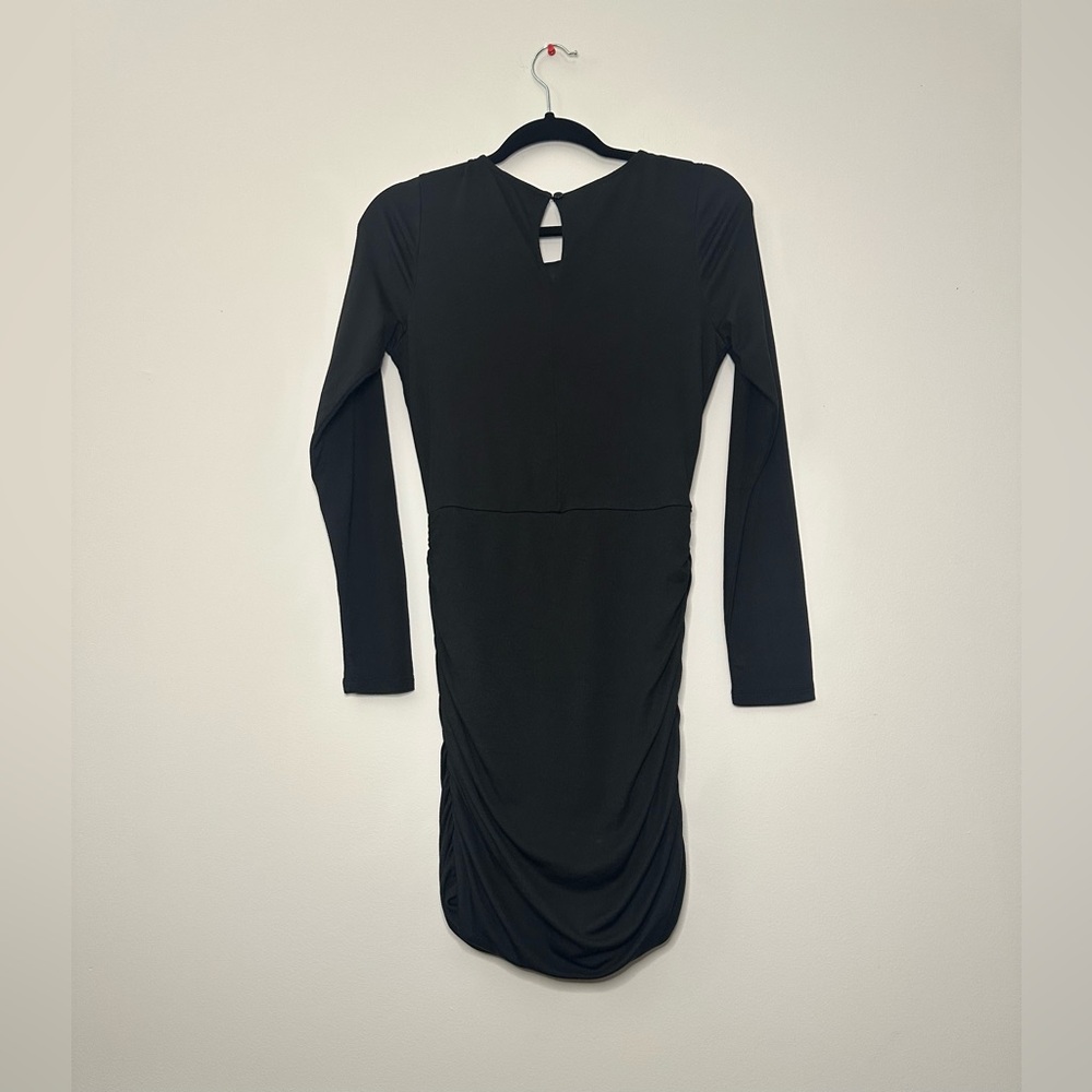 Francesca's Mi Ami Long Sleeve Ruched Crew Neck Bodycon Dress Black Size M - Picture 4 of 11